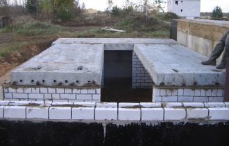 Строительство гаража из ж/б плит в Кирове